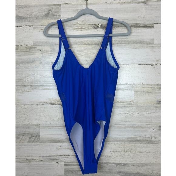 Cupshe Women’s Plus 1X Blue Cheeky One Piece Swimsuit NEW - Picture 2 of 6